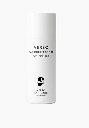 A MOISTURIZING AND PROTECTING DAY CREAM WITH RETINOL 8 AND SPF 30